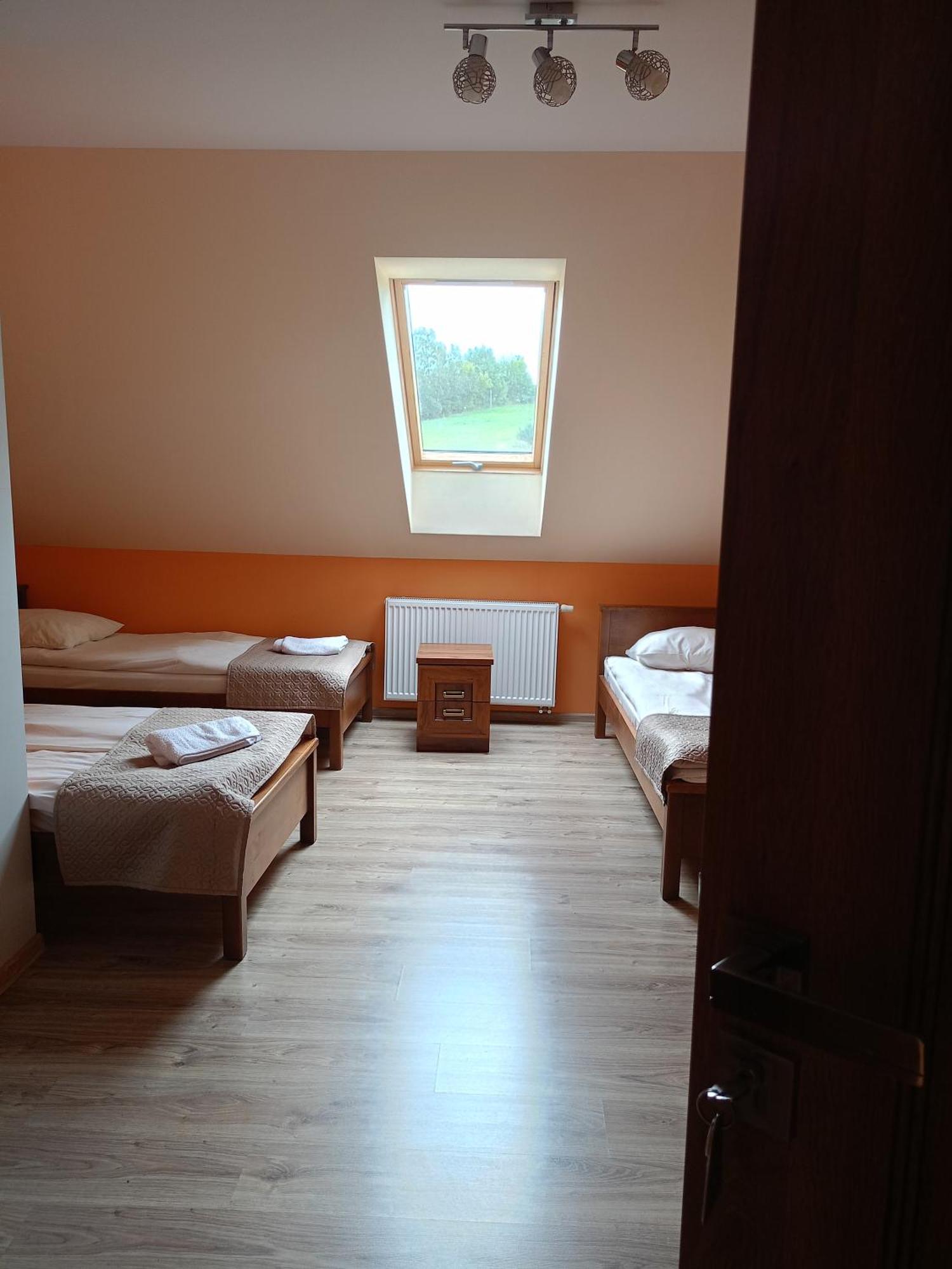 Gosciniec Na Stoku Pokoje 2,3,4 Osobowe, Cisza, Spokoj, Widok Na Stok Narciarski, Lasy, Laki Bobliwo Exterior foto